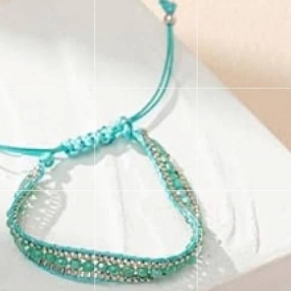 Boho Macrame Bracelet Hancrafted L 6.3" Wt 5gm Adjustable tie NEW - Picture 5 of 6